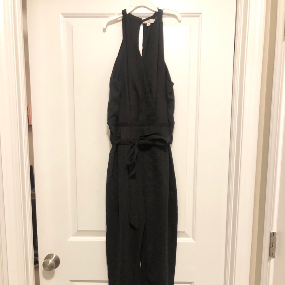 Black jump-suit